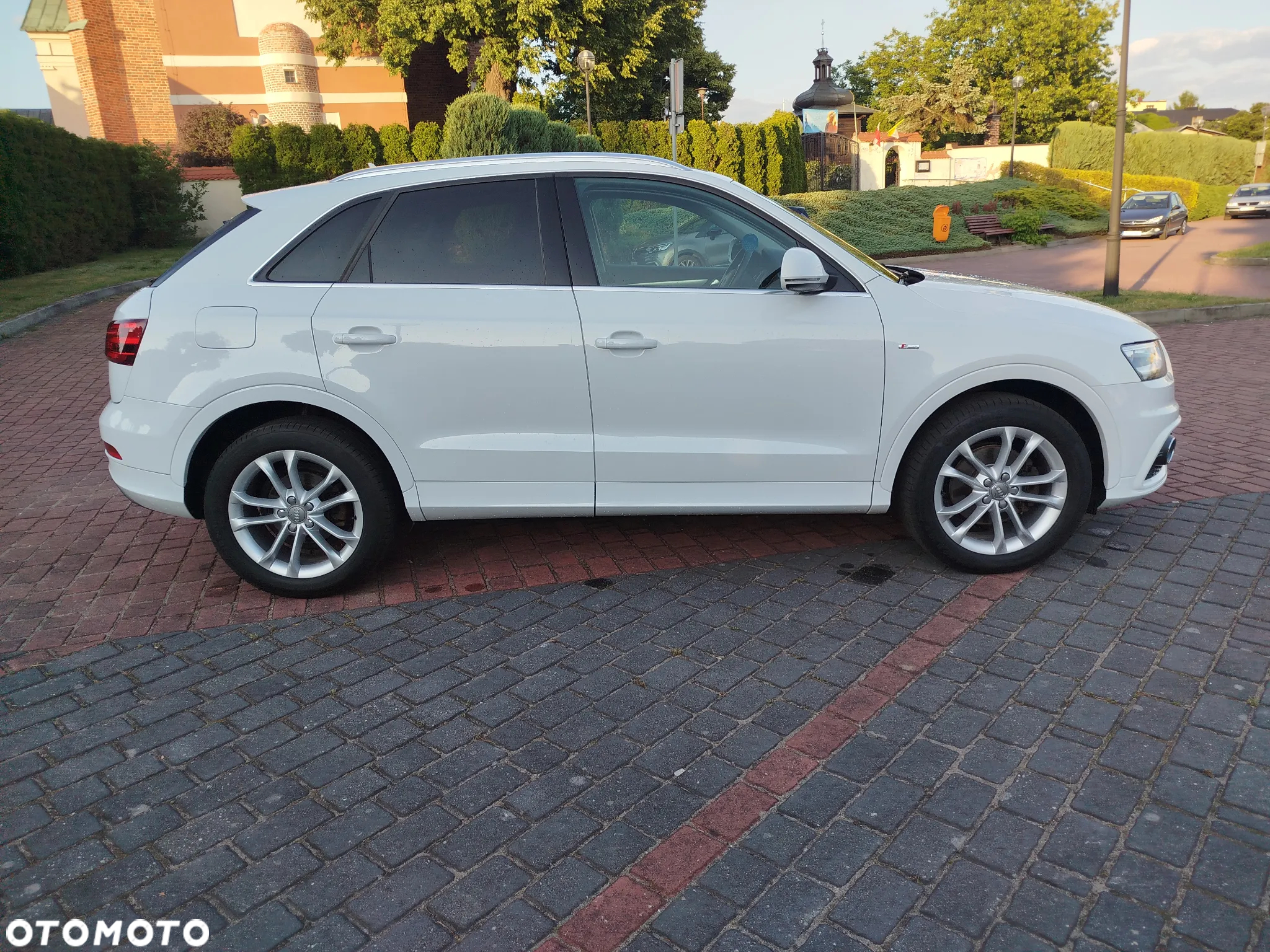 Audi Q3 2.0 TDI Edycja Specjalna - 7