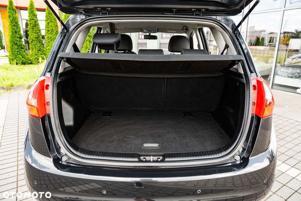 Kia Venga 1.4 S - 16