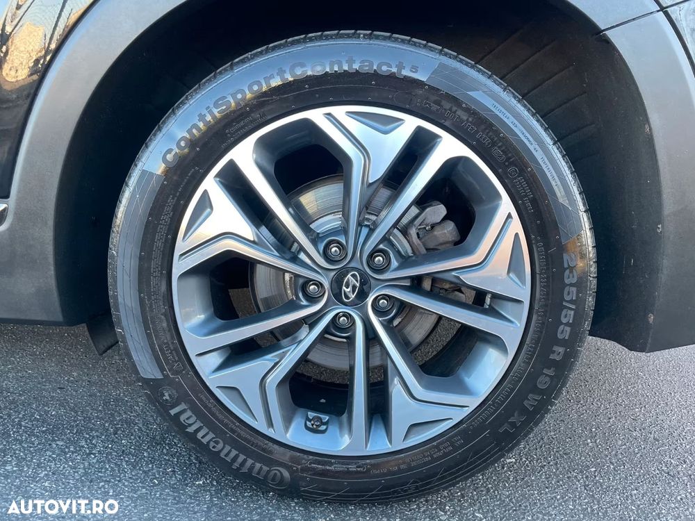 Hyundai Santa Fe 2.2 CRDi 4WD 8AT Luxury - 12