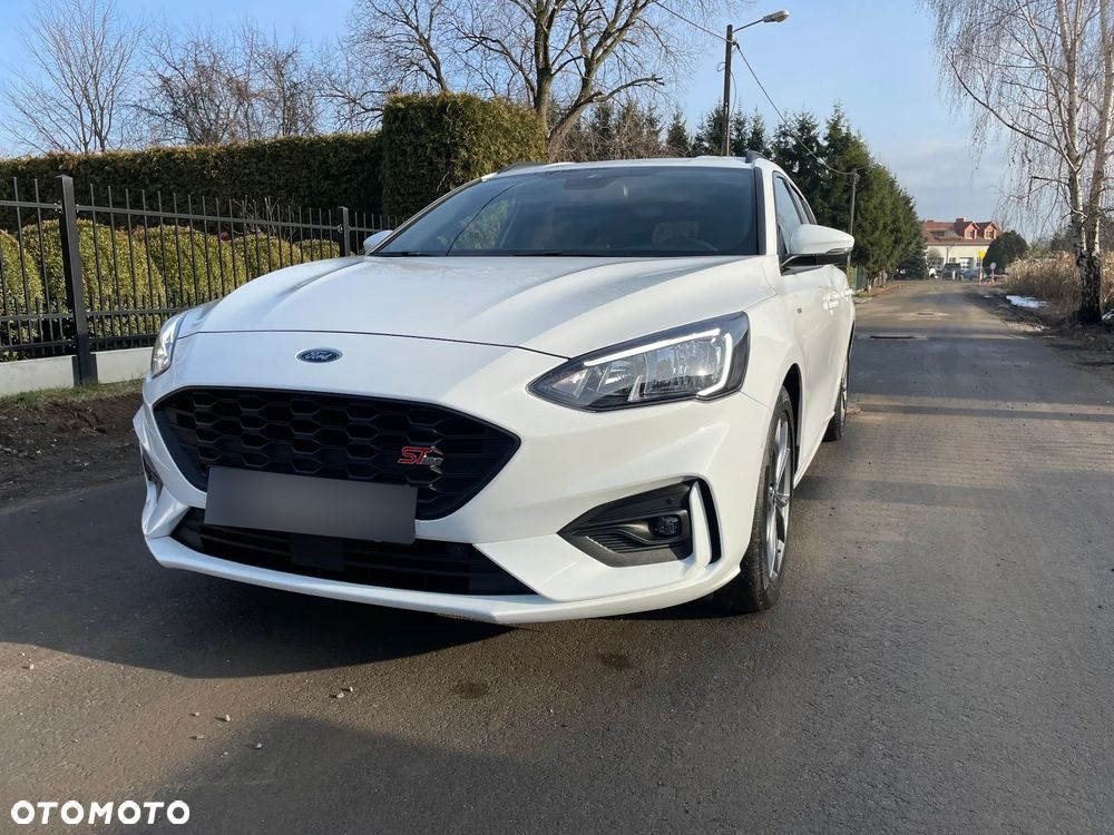 Ford Focus 1.0 EcoBoost Start-Stopp-System ST-LINE DESIGN - 3