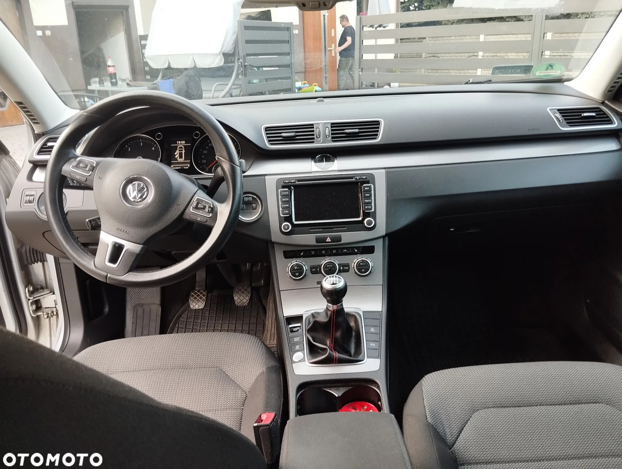 Volkswagen Passat 2.0 TDI Comfortline - 10