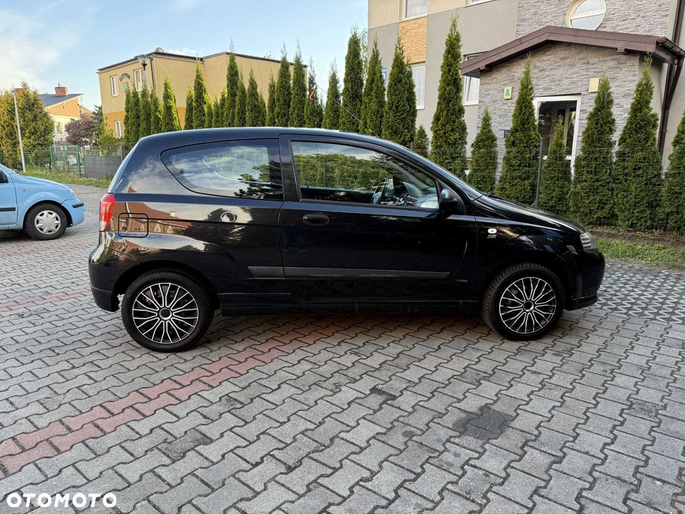 Chevrolet Kalos - 5