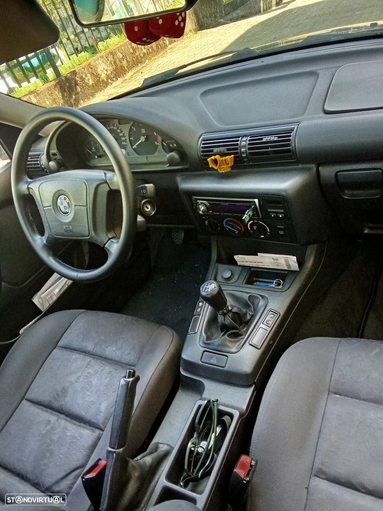 BMW 318 tds Compact - 3