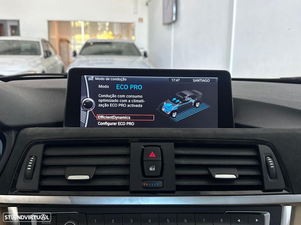 BMW 328 i Auto Pack M - 35