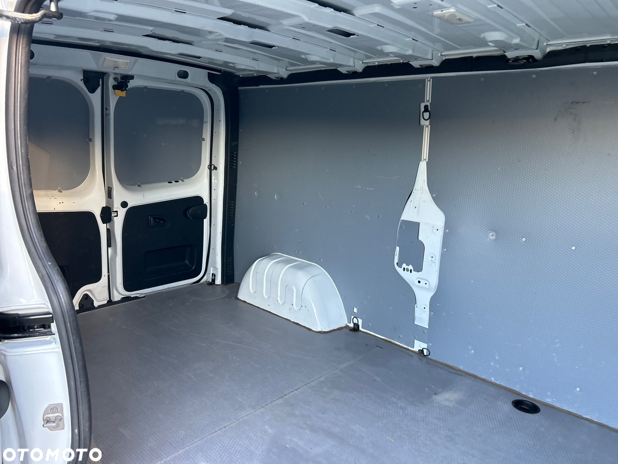 Renault Trafic - 28