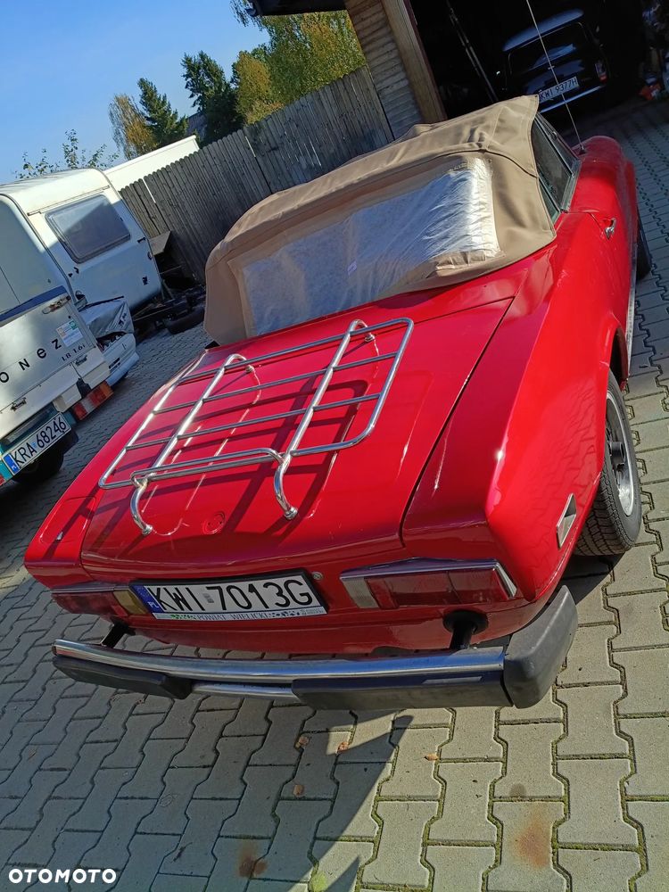 Fiat 124 Spider 1976 photo 2