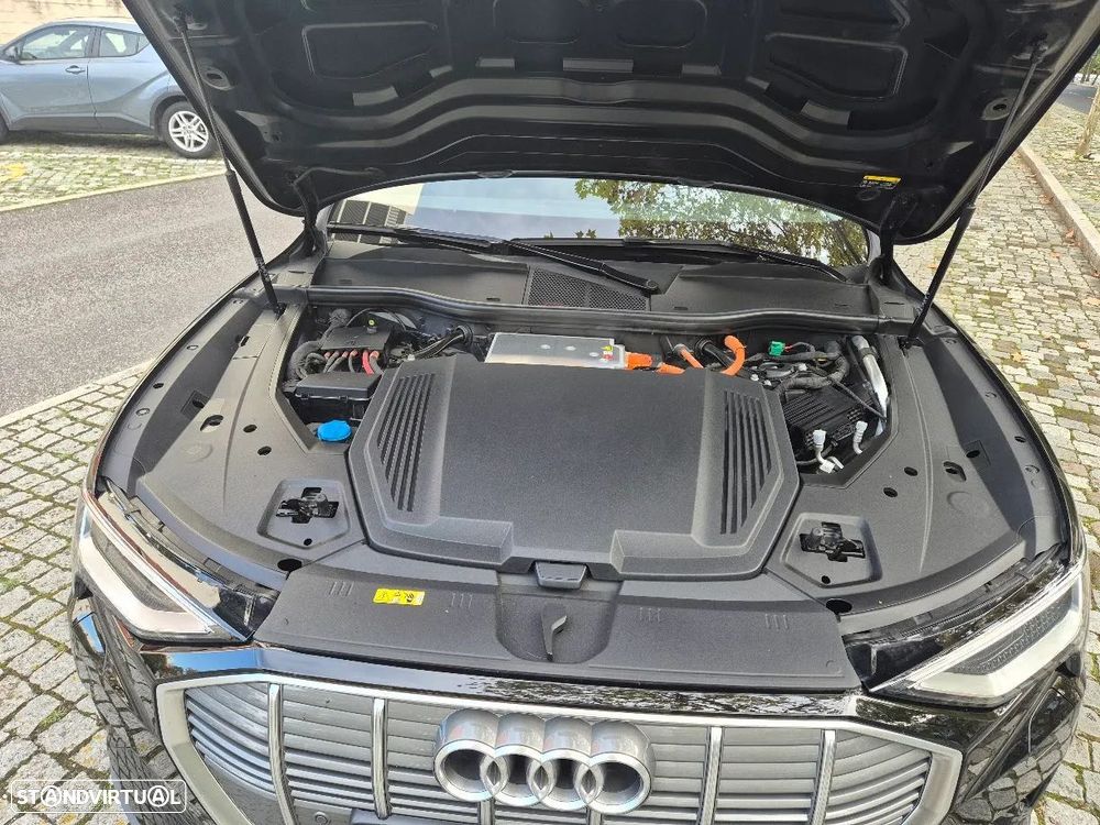 Audi e-tron 55 quattro Advanced - 28