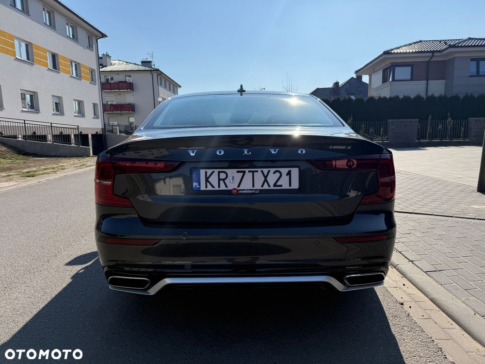 Volvo S60 B4 B R-Design - 6