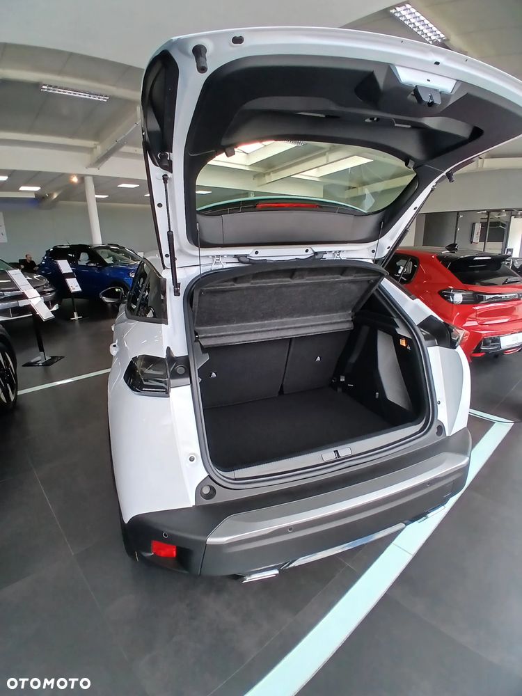 Peugeot 2008 PureTech mHEV Style e-DCS6 - 10