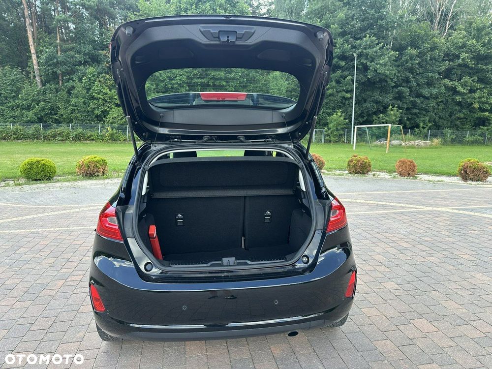 Ford Fiesta - 9
