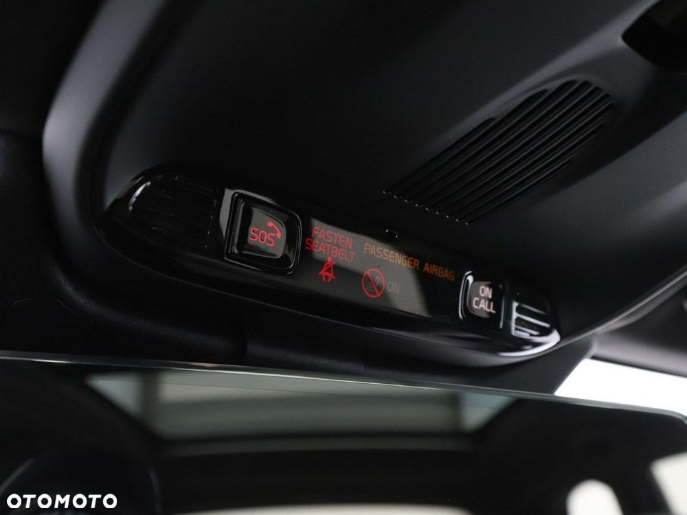 Volvo XC 60 T8 Plug-In Hybrid AWD Inscription - 40