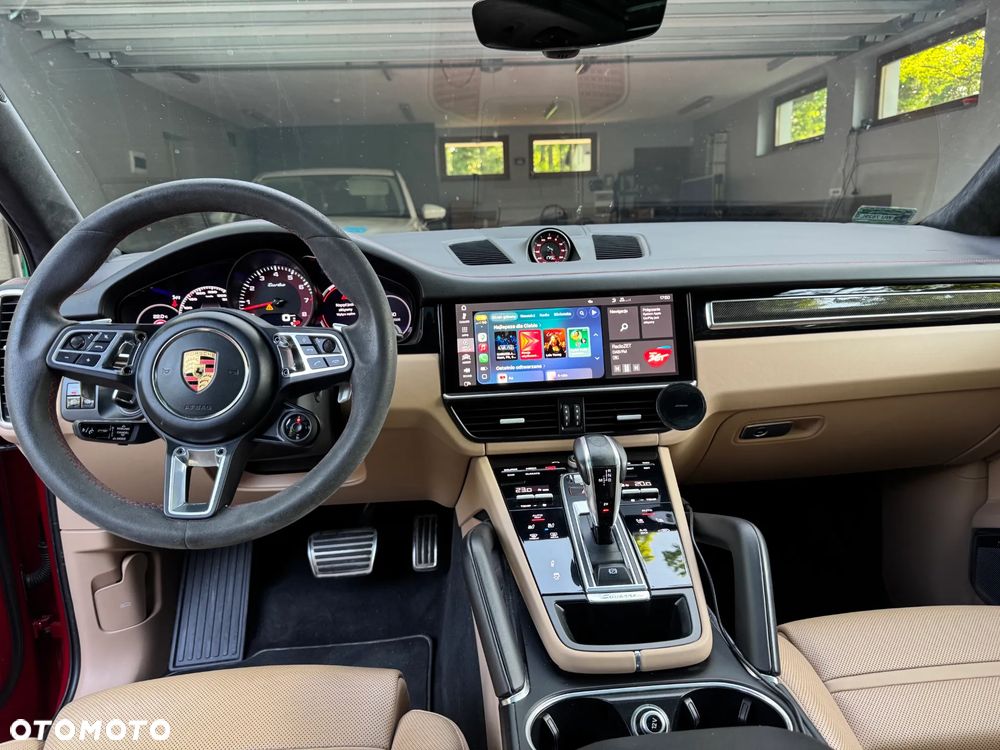 Porsche Cayenne - 15