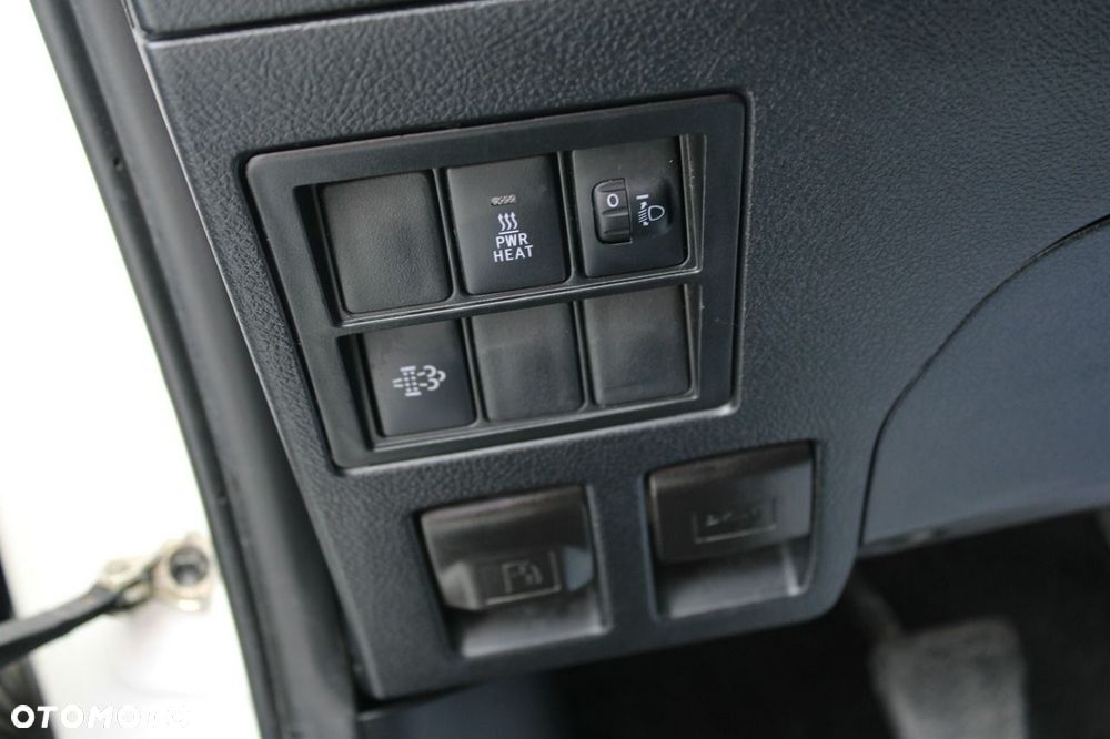 Toyota Hilux - 19