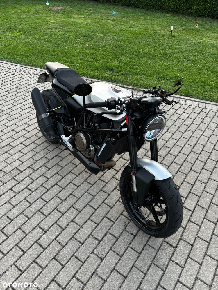 Husqvarna Vitpilen - 8