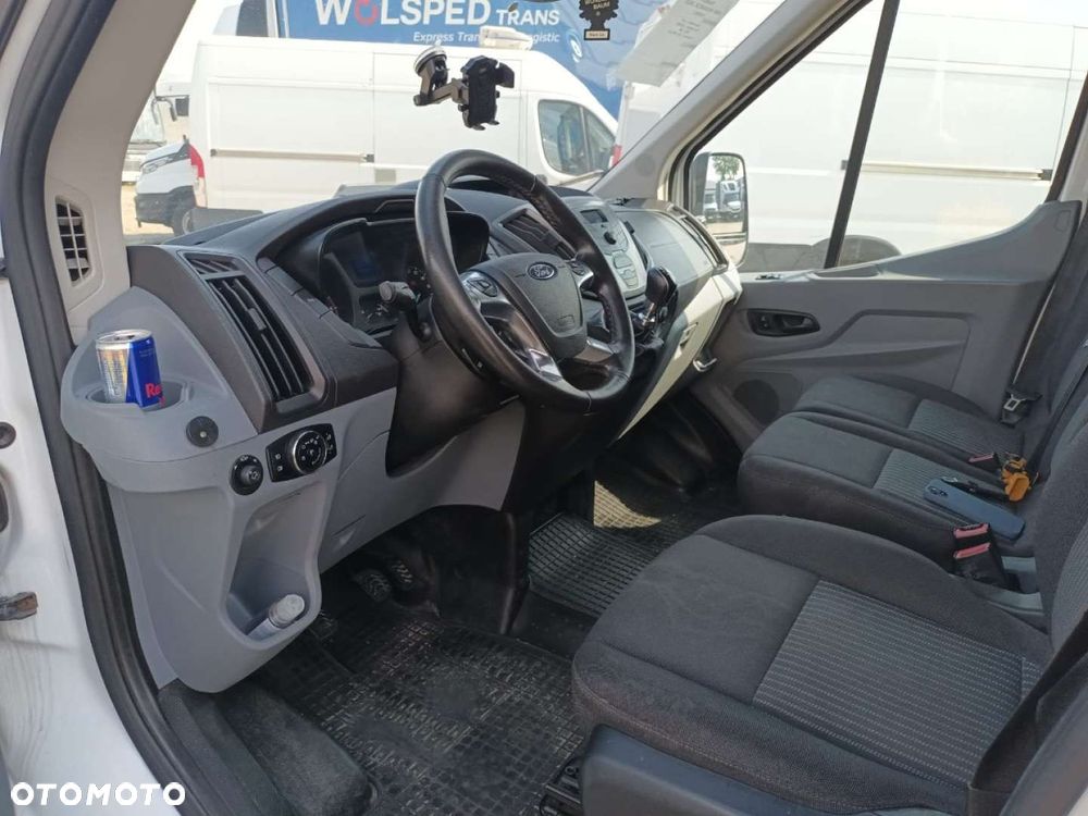 Ford Transit - 7