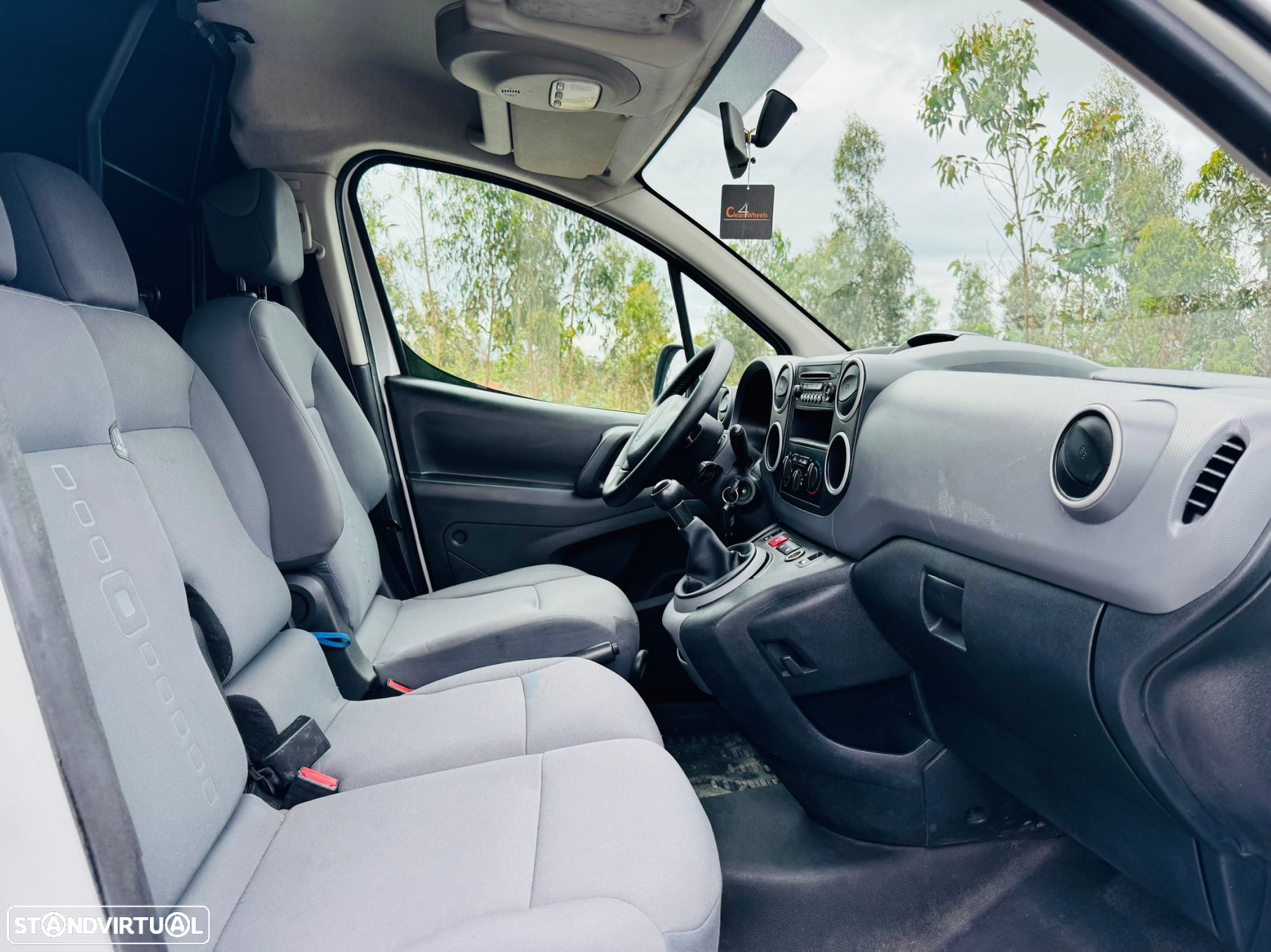 Citroën Berlingo 1.6 BlueHDi L1 3L - 26
