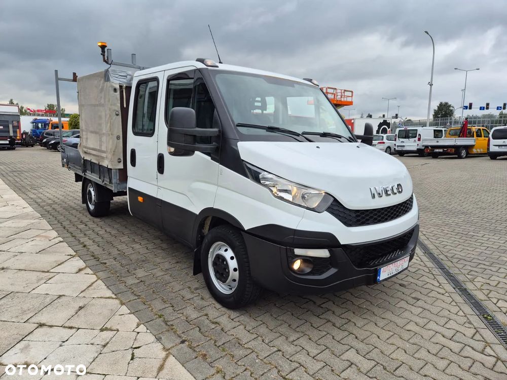 Iveco Daily 35S15 / SKRZYNIA / DOKA / 7 MIEJSC / WEBASTO / 1 WŁ / BEZWYPADKOWY / EURO 6 - 4