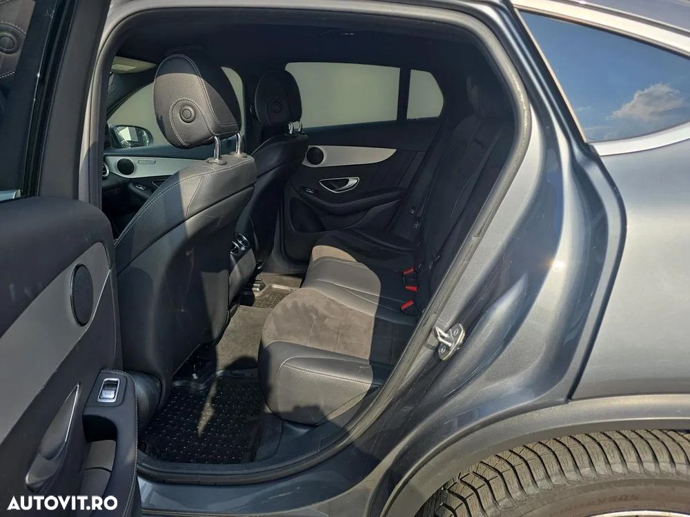 Mercedes-Benz GLC Coupe 350 e 4MATIC - 12
