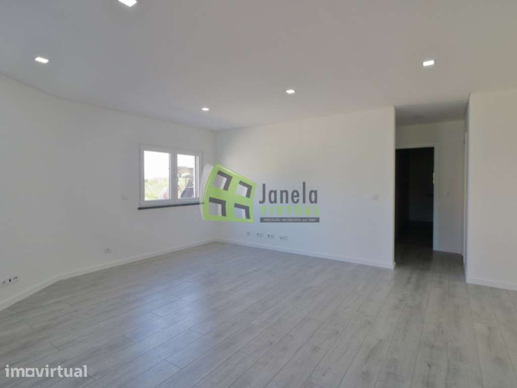 Apartamento T2, com parqueamento, em Construção, Pinhal do General - Grande imagem: 4/14