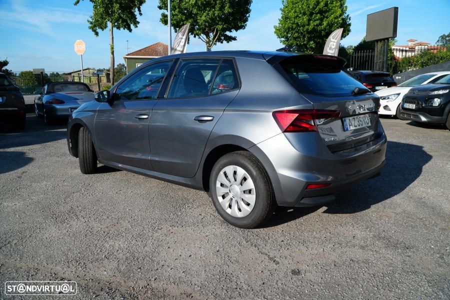 Skoda Fabia 1.0 MPI - 12