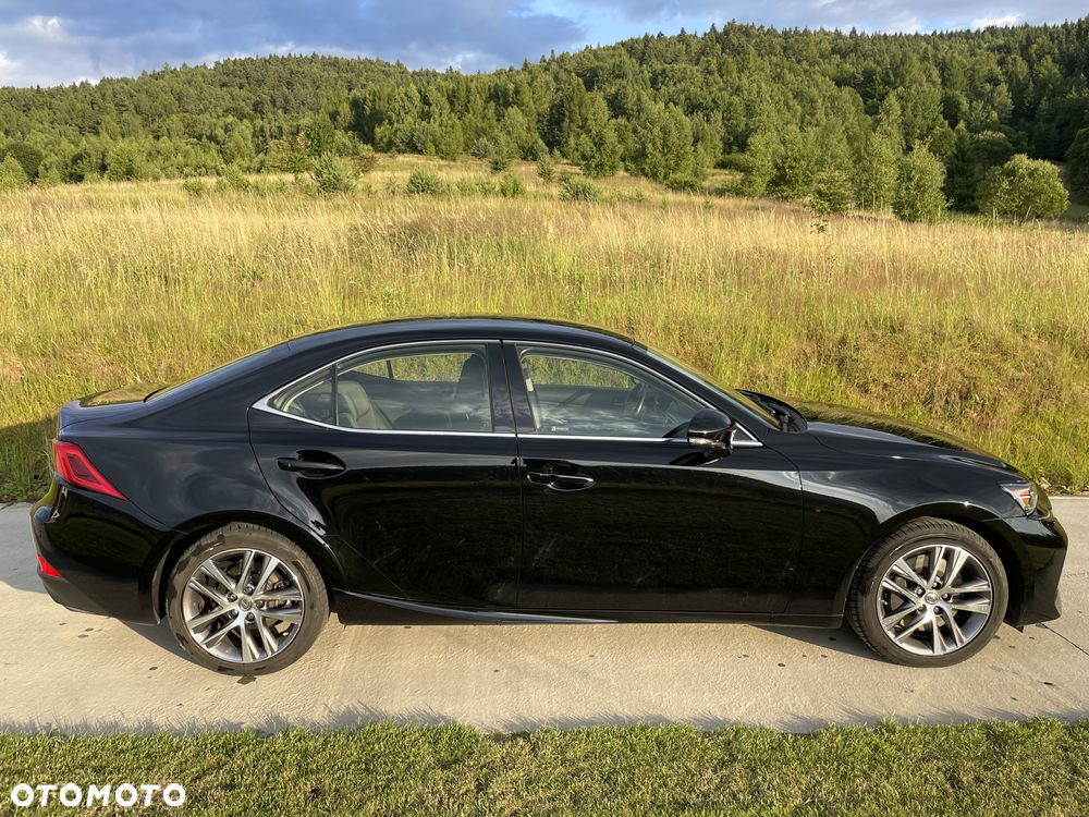 Lexus IS 200t / 300 Elegance - 23