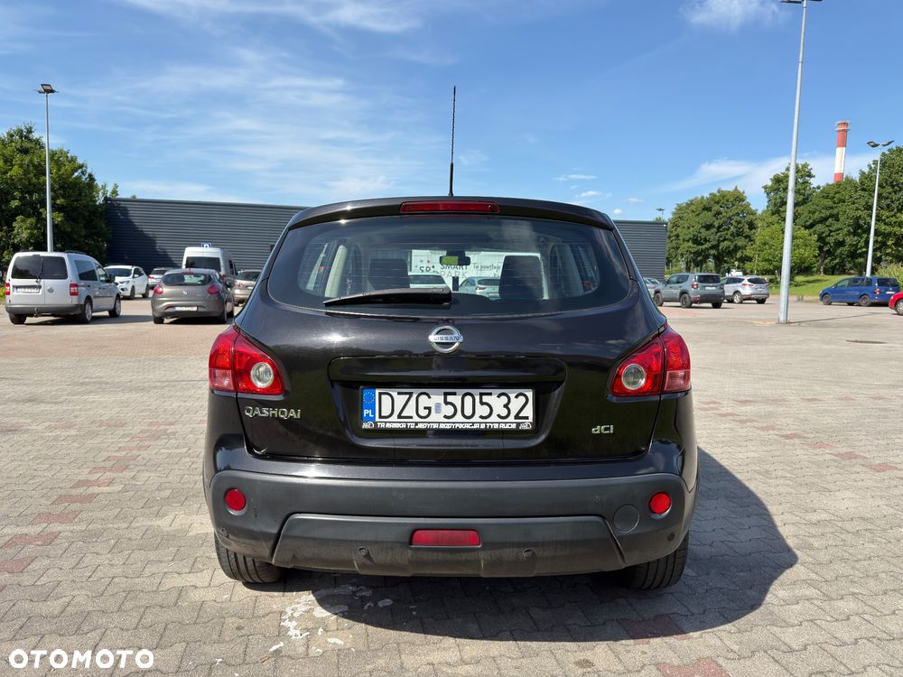 Nissan Qashqai 2.0 dCi DPF acenta - 3