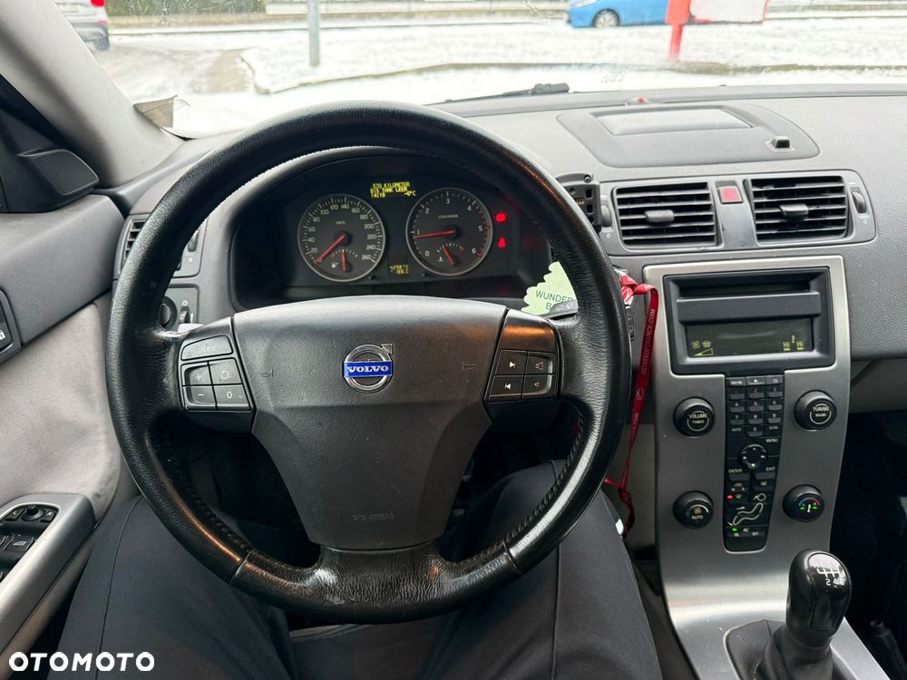 Volvo V50 2.0D Momentum - 8