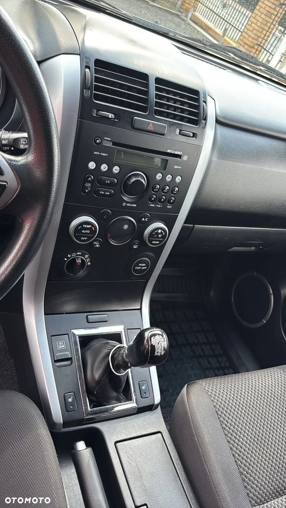 Suzuki Grand Vitara 1.9 DDiS Comfort EU5 - 12