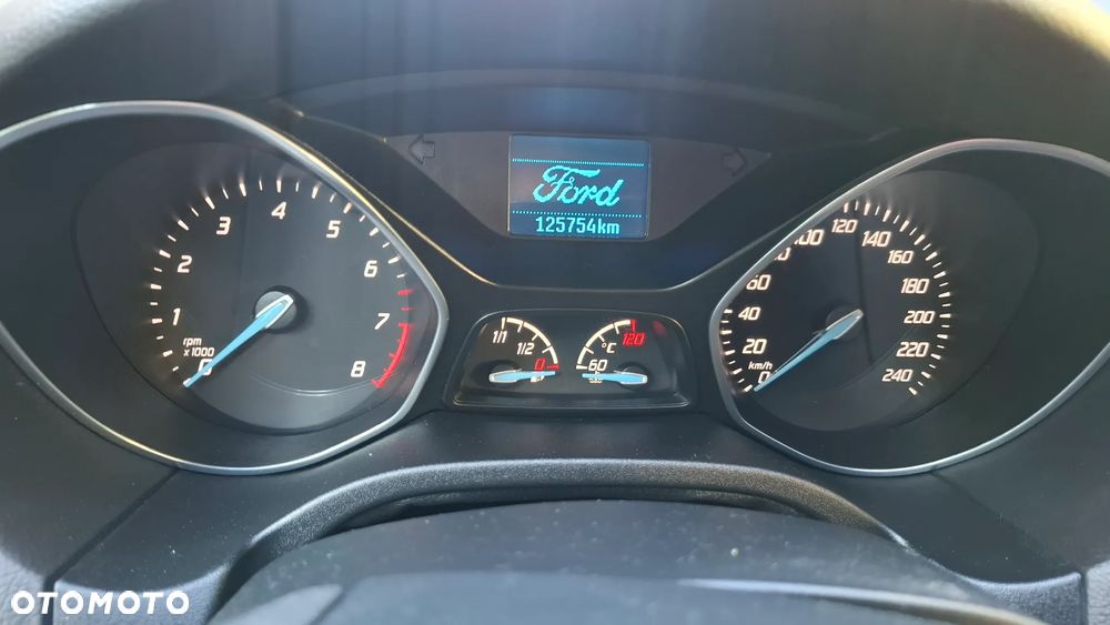 Ford Focus 1.0 EcoBoost Trend - 18