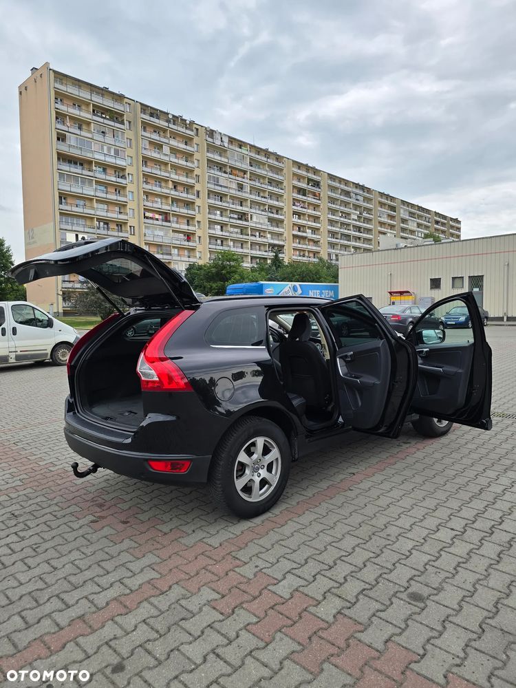 Volvo XC 60 D3 Momentum - 18