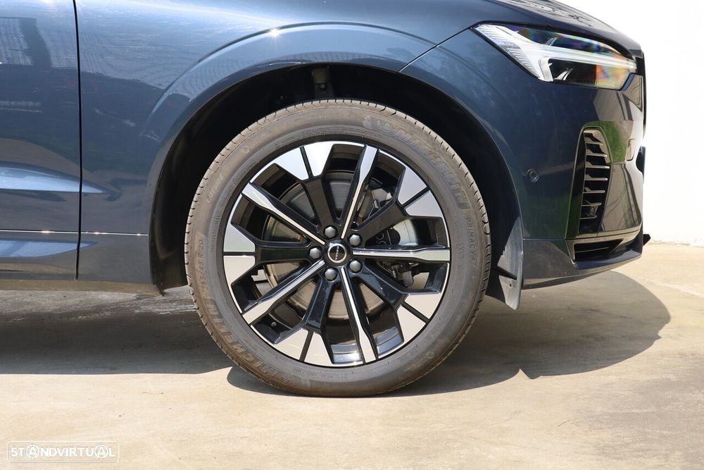 Volvo XC 60 2.0 T6 PHEV Plus Dark AWD - 7