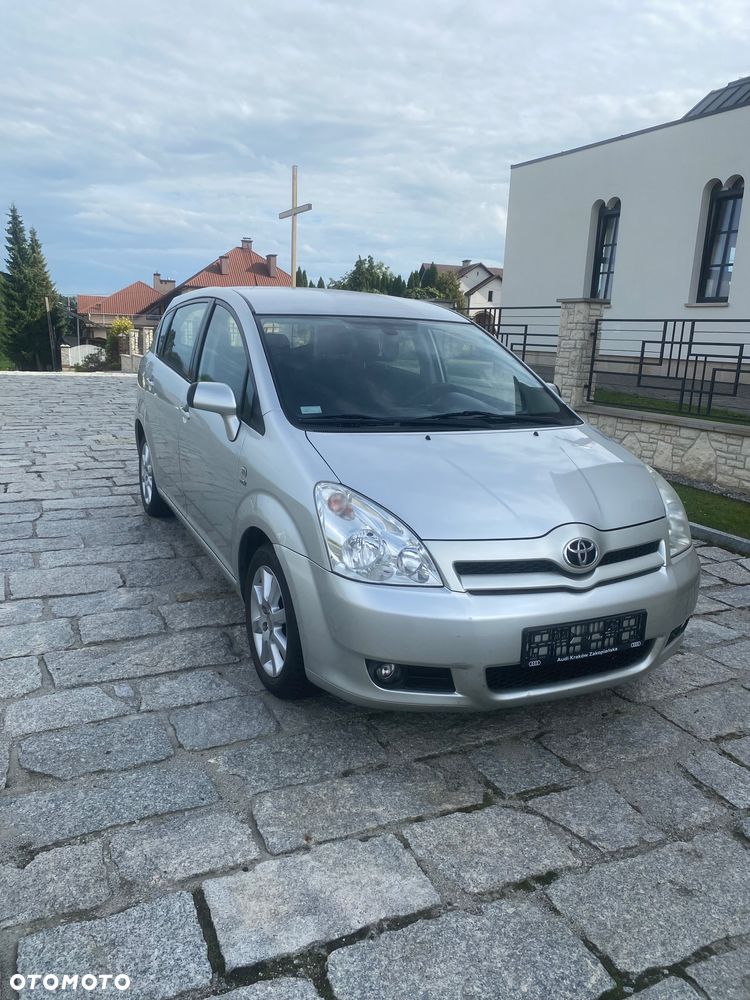 Toyota Corolla Verso 1.8 Prestige - 1