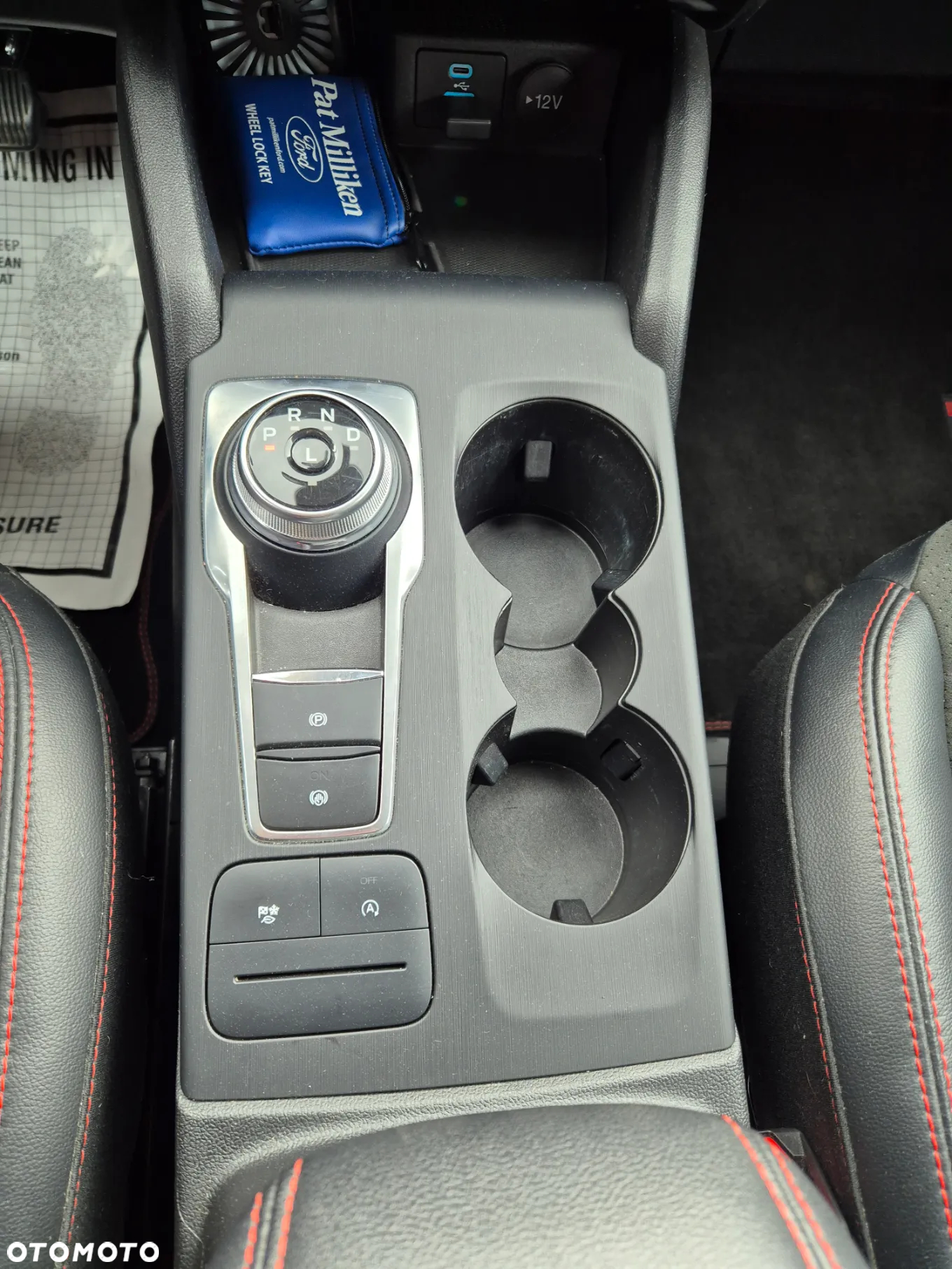 Ford Escape 2.0 EcoBoost AWD Titanium - 16