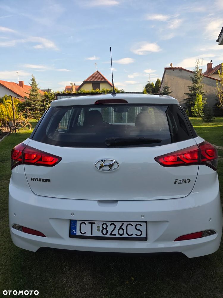 Hyundai i20 1.2 Intro Edition - 9