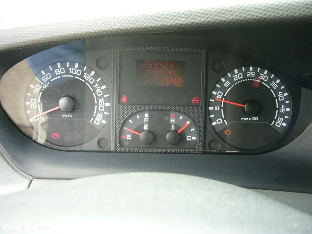 Iveco Daily 35s10 Doka 7 osób Faktura vat - 16