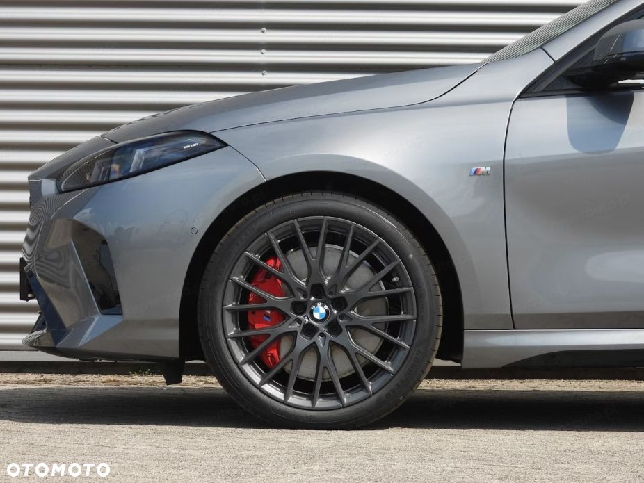 BMW Seria 1 120 mHEV - 18
