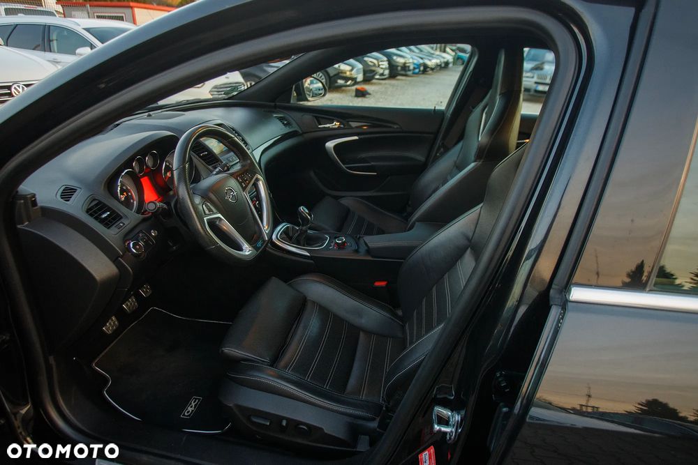 Opel Insignia 2.8 V6 Turbo 4x4 OPC - 17
