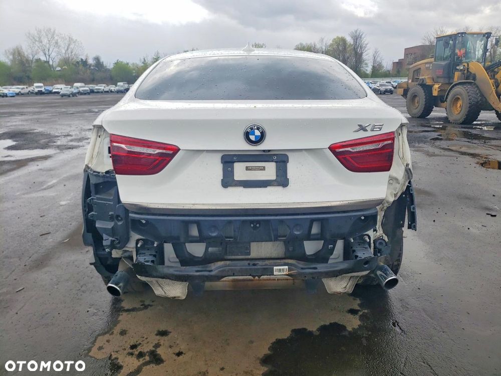 BMW X6 xDrive35i Performance M Paket - 7