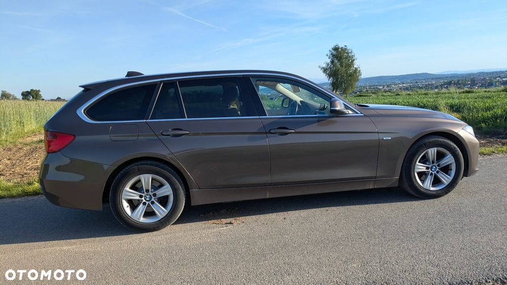 BMW Seria 3 316i Modern Line - 3