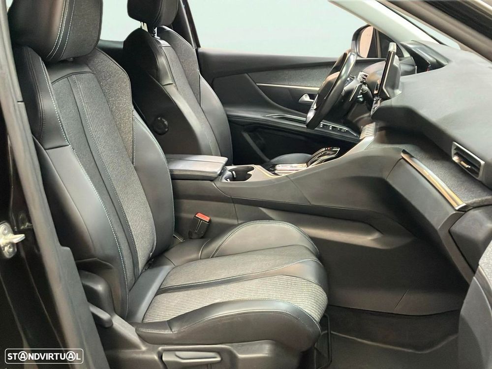 Peugeot 3008 1.6 Hybrid Allure e-EAT8 - 10