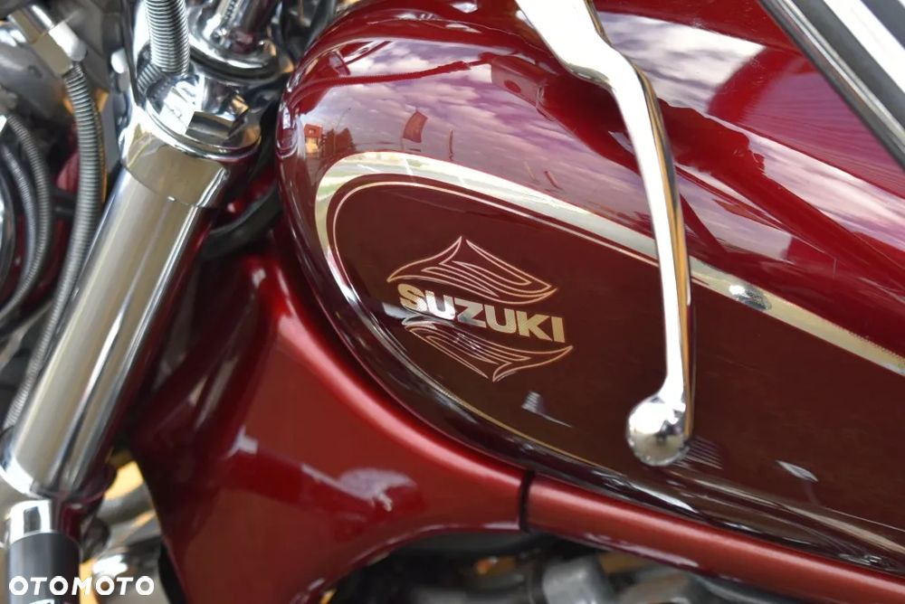 Suzuki Intruder - 20