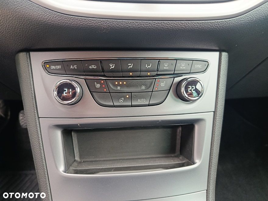 Opel Astra - 9