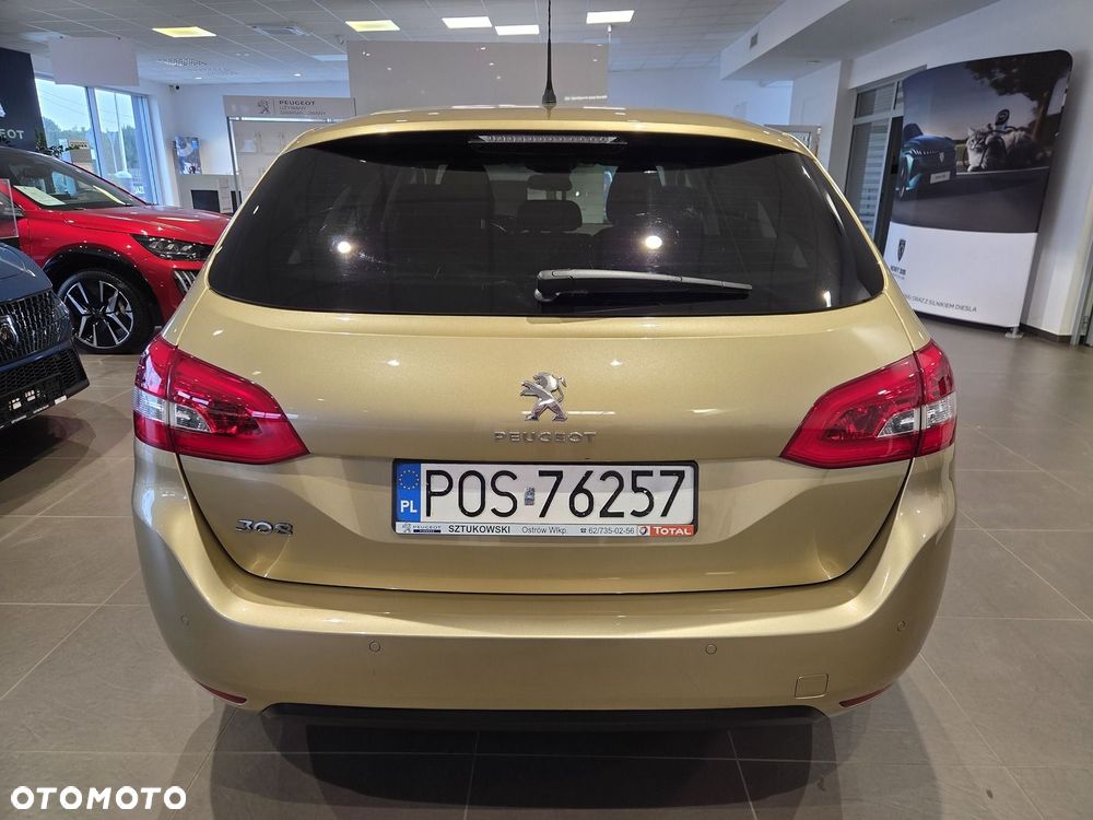 Peugeot 308 - 6