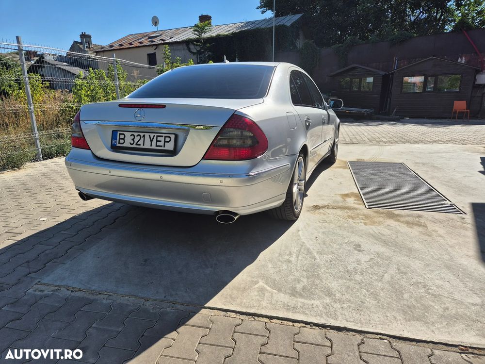 Mercedes-Benz E - 7