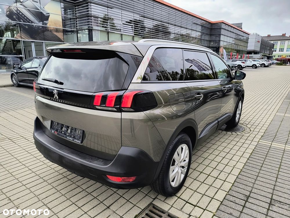 Peugeot 5008 1.2 PureTech Active S&S EAT6 - 9