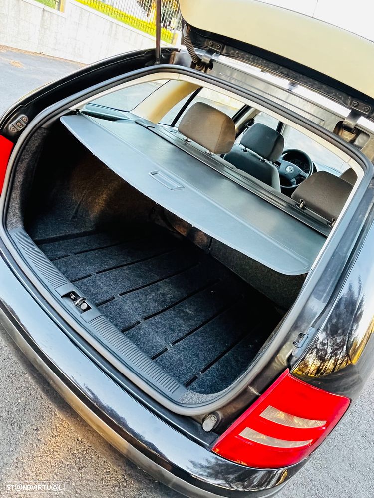 Skoda Fabia Break 1.4 Style AC+CB+ABS - 14