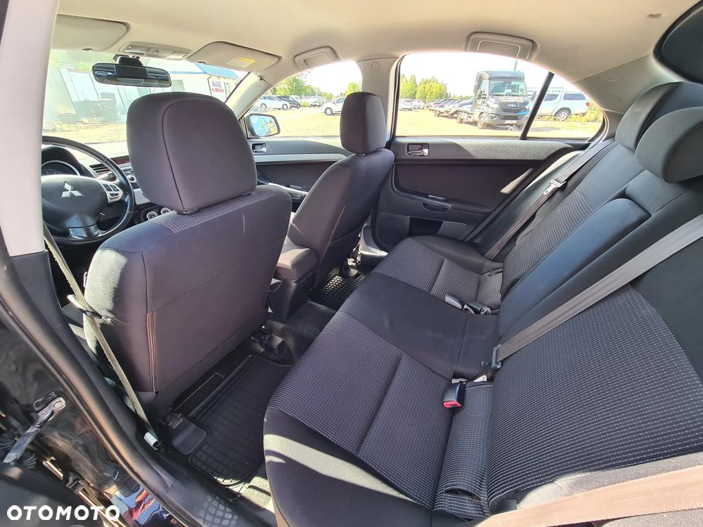 Mitsubishi Lancer 1.8 Instyle - 23