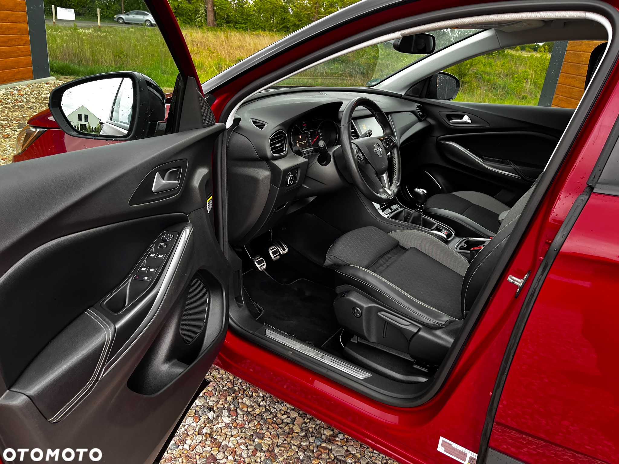 Opel Grandland X 1.2 T Innovation S&S - 27
