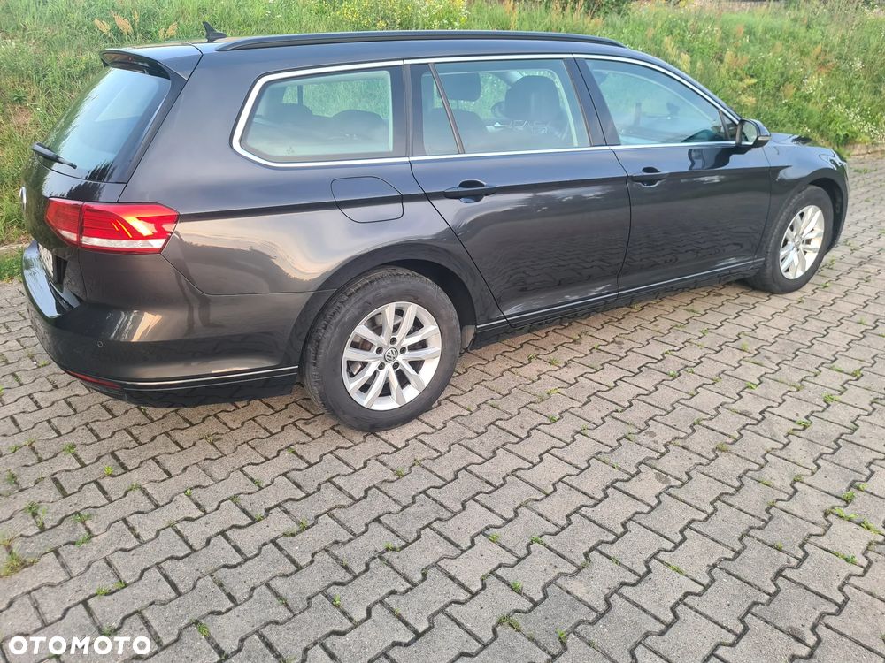Volkswagen Passat Variant 2.0 TDI SCR DSG Business - 11
