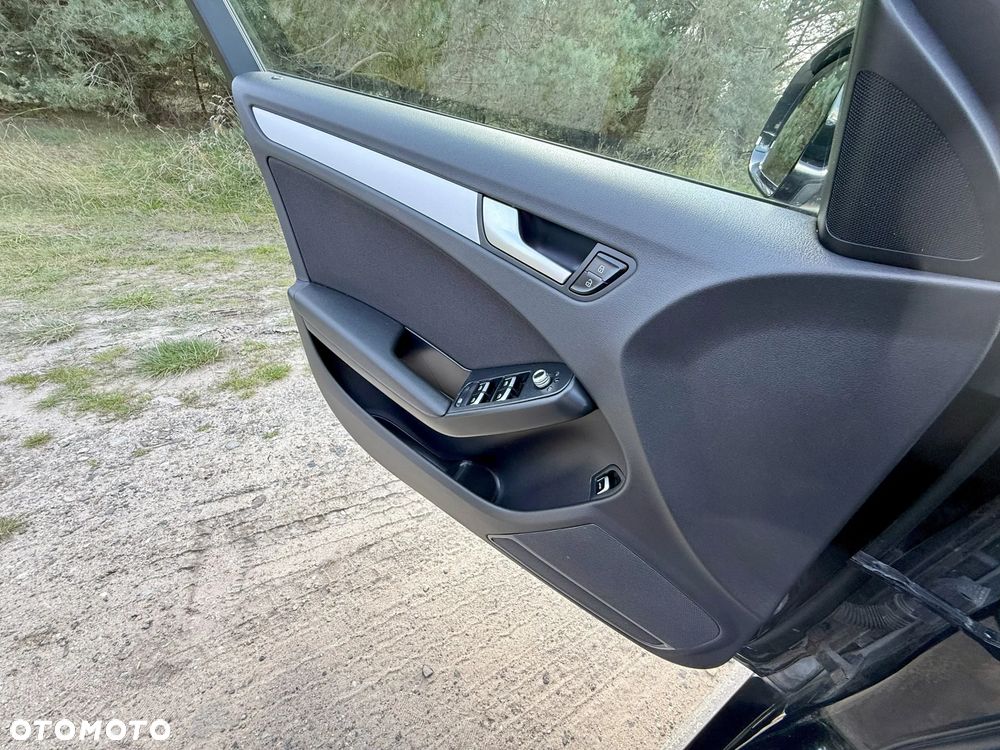 Audi A4 Avant 2.0 TDI Multitronic - 9